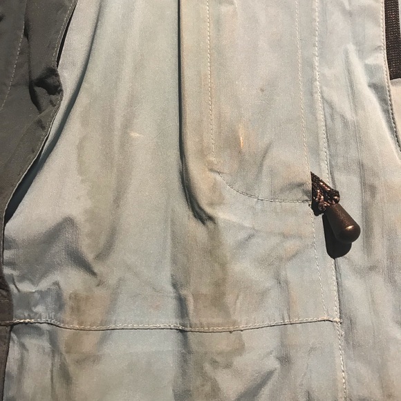 The North Face Summit Series Rain Jacket - Picture 4 of 5